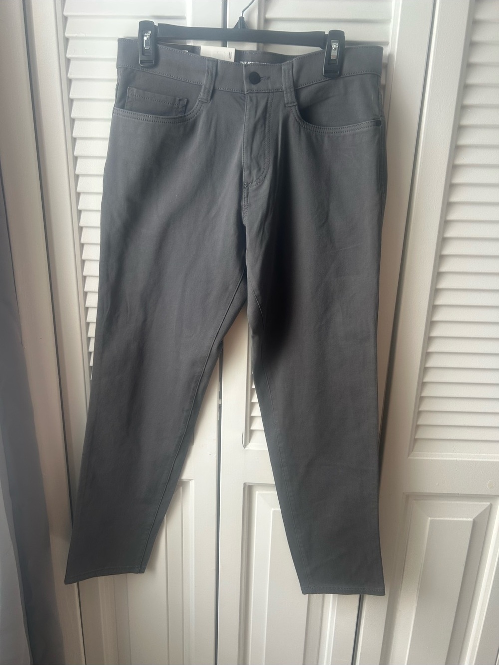 Haggar Slim-Straight City Flex 5-Pocket Pants in Gray